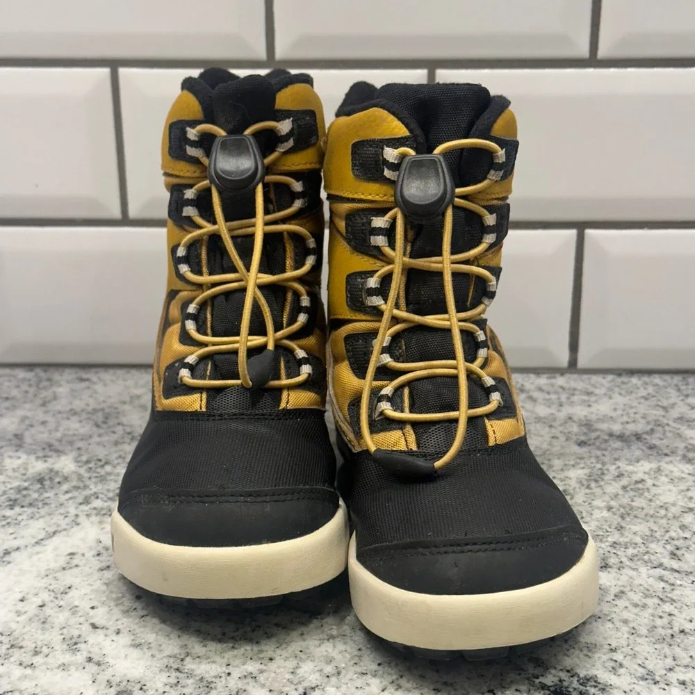 Merrell‎ Kids 13M Snow Quest Lite 3.0 Boots Yellow Black Waterproof Winter -25F